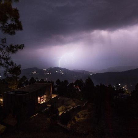 The Kumaon Hotel Binsar Luaran gambar