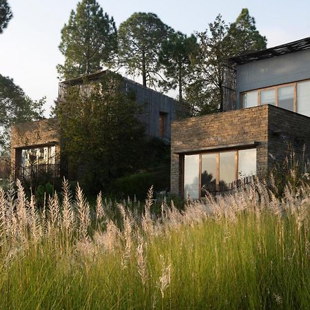 The Kumaon Hotel Binsar Luaran gambar