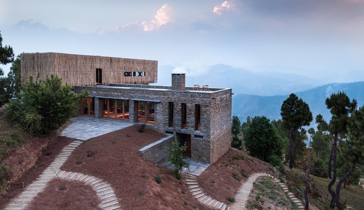 The Kumaon Hotel Binsar Luaran gambar